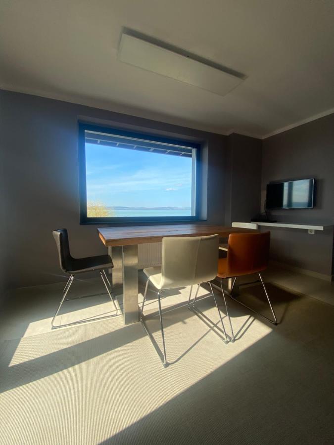 Hullám Apartman Balatonlelle Esterno foto